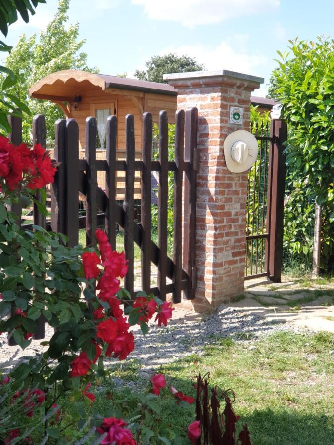 La Diligenza Bed & Breakfast Tagliolo Monferrato Bagian luar foto